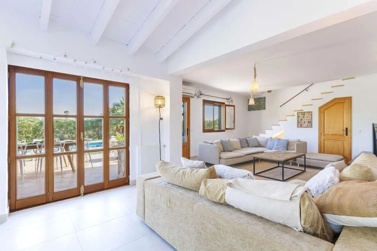 Villa Miravall Selva Σέλβα